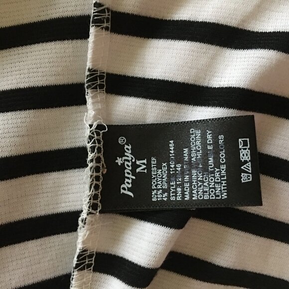 Papaya black and white stretch pullover mini-dress, sz Medium. - Picture 6 of 11